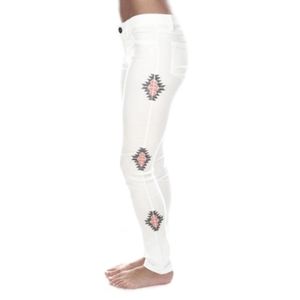 Vestique "Indian Summer" white skinny jeans